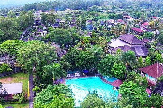 Natuurlijke Warme Bron van Batur